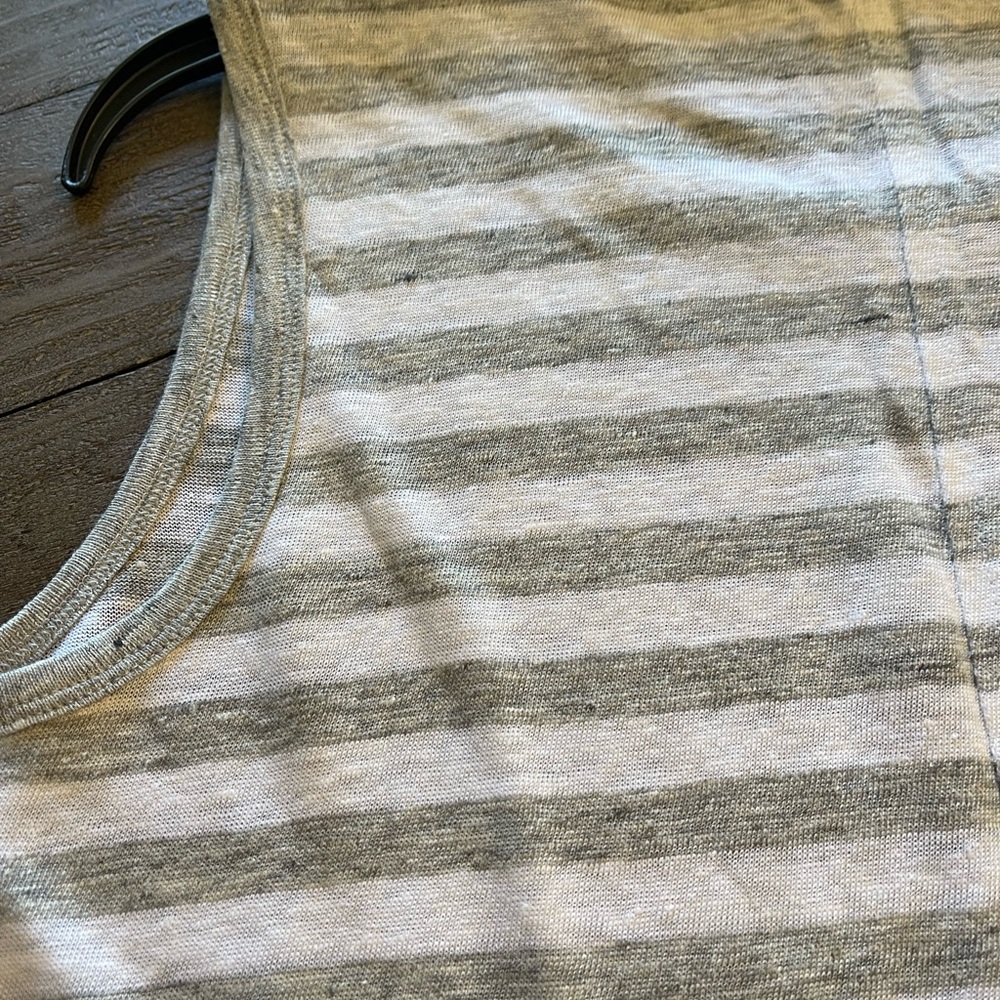 NWT Banana Republic Linen tank - Picture 6 of 7
